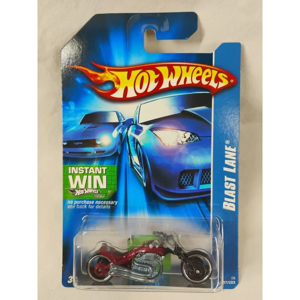 2006 Hot Wheels #137 Blast Lane Motorcycle Red/Maroon Fat Tire